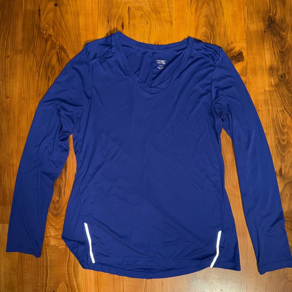 Tek Gear Deep Blue Long Sleeve V-Neck Top